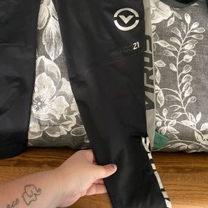 Reserved new XL leggings